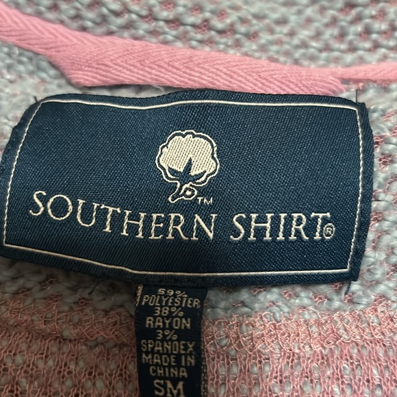 very warm pull over worn about once or twice . - Picture 2 of 4